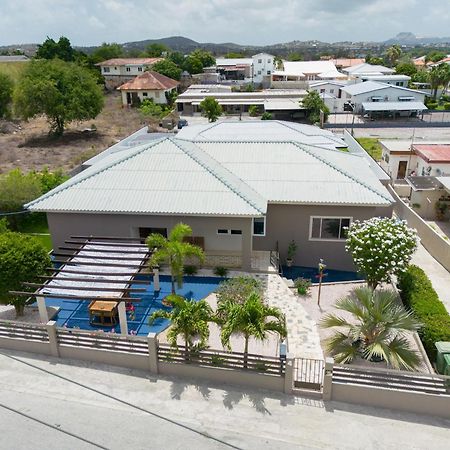 Familiewoning Met Prive Zwembad Villa วิลเลมสตัด ภายนอก รูปภาพ
